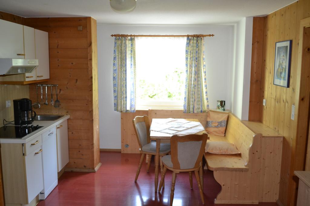 Apartment Renate Fuegen Room photo